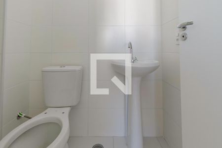 Banheiro de apartamento à venda com 1 quarto, 27m² em Jardim Mirante, São Paulo