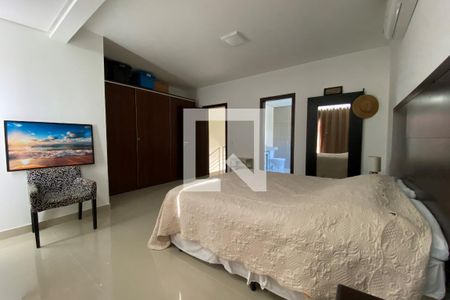 Casa para alugar com 220m², 3 quartos e 4 vagasSuíte 1
