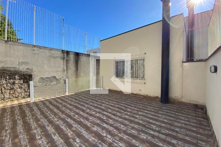 Casa para alugar com 220m², 3 quartos e 4 vagasÁrea externa