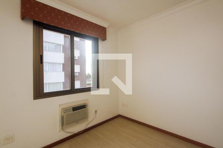 Quarto 1 de apartamento à venda com 3 quartos, 136m² em Petrópolis, Porto Alegre
