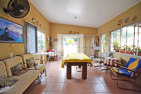 Casa à venda com 187m², 3 quartos e 4 vagasEspaço Gourmet/Jogos