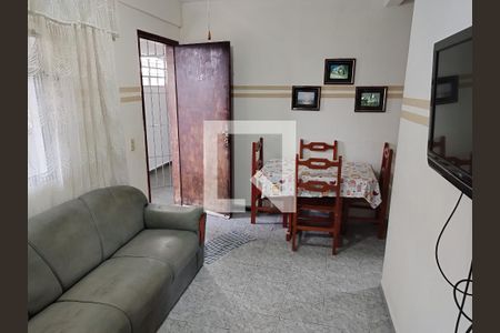 Sala de apartamento para alugar com 1 quarto, 50m² em Ocian, Praia Grande