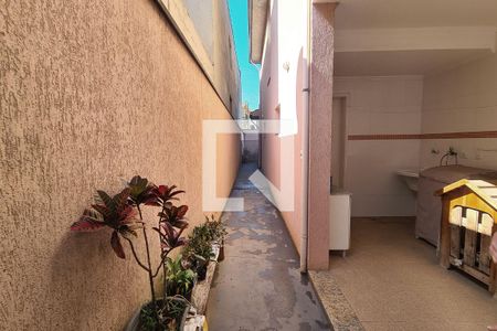 Casa à venda com 207m², 4 quartos e 2 vagas Casa à venda com 207m², 4 quartos e 2 vagasÁrea de Serviço