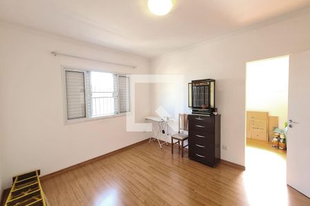 Casa à venda com 207m², 4 quartos e 2 vagas Casa à venda com 207m², 4 quartos e 2 vagasSuíte