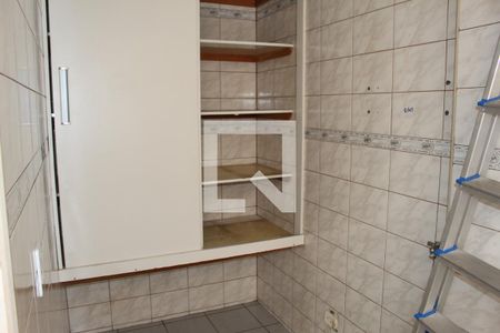 Apartamento à venda com 157m², 3 quartos e sem vagaÁrea de Serviço