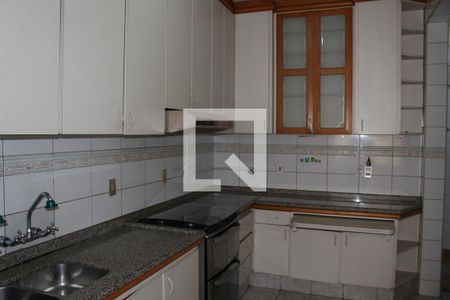 Apartamento à venda com 157m², 3 quartos e sem vagaCozinha