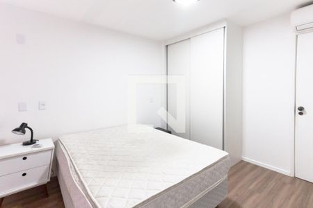 Quarto de apartamento à venda com 1 quarto, 40m² em Vila Uberabinha, São Paulo
