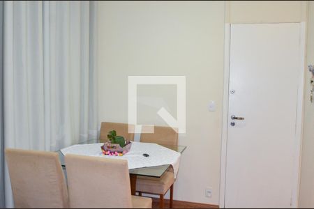 Sala de apartamento à venda com 2 quartos, 58m² em Jardim São Vicente, Campinas