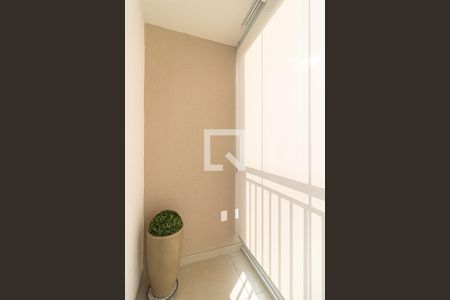 Apartamento para alugar com 50m², 2 quartos e 1 vaga Apartamento para alugar com 50m², 2 quartos e 1 vagaVaranda