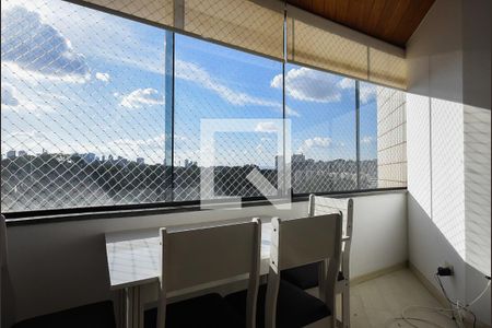 Varanda de apartamento à venda com 1 quarto, 40m² em Paraíso do Morumbi, São Paulo