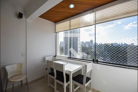 Varanda de apartamento à venda com 1 quarto, 40m² em Paraíso do Morumbi, São Paulo