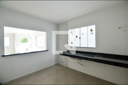 Casa à venda com 130m², 3 quartos e 2 vagasCozinha