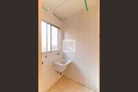 Apartamento para alugar com 75m², 3 quartos e 1 vagaÁrea de Serviço