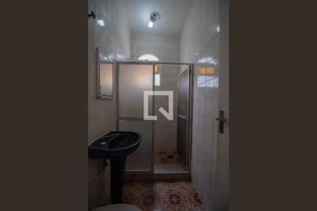 Banheiro da Suíte (casa 1) de casa à venda com 5 quartos, 180m² em Curicica, Rio de Janeiro