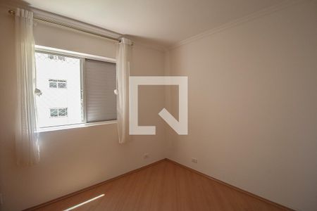 Quarto 1 de apartamento para alugar com 2 quartos, 64m² em Vila Firmiano Pinto, São Paulo