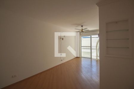 Sala de apartamento para alugar com 2 quartos, 64m² em Vila Firmiano Pinto, São Paulo