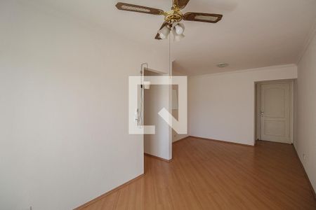 Sala de apartamento para alugar com 2 quartos, 64m² em Vila Firmiano Pinto, São Paulo