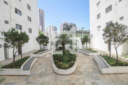 Apartamento para alugar com 64m², 2 quartos e 1 vagaÁrea comum