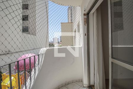 Varanda da Sala de apartamento para alugar com 2 quartos, 64m² em Vila Firmiano Pinto, São Paulo