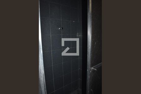 Casa à venda com 180m², 2 quartos e 2 vagasBanheiro 2