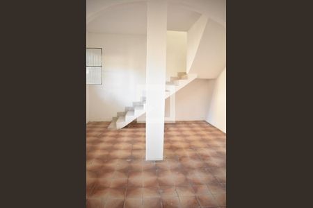 Sala de casa à venda com 2 quartos, 180m² em Campo Grande, Rio de Janeiro