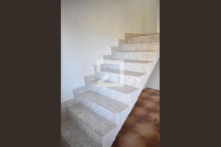 Escada de casa à venda com 2 quartos, 180m² em Campo Grande, Rio de Janeiro