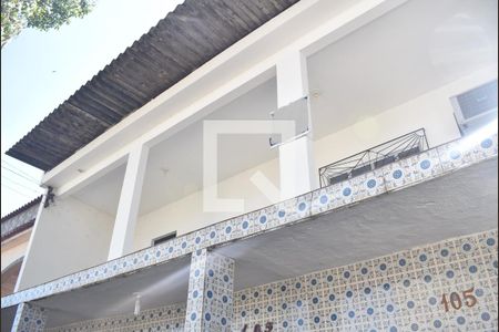 Casa à venda com 180m², 2 quartos e 2 vagasDetalhe