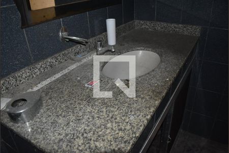 Casa à venda com 180m², 2 quartos e 2 vagasPia
