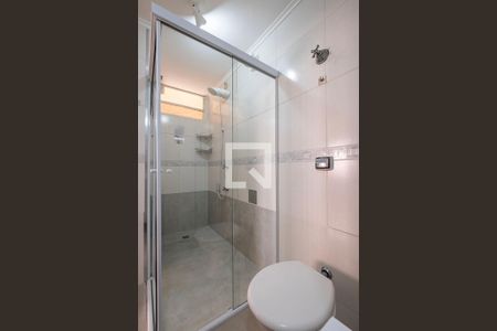 Suíte - Banheiro de apartamento para alugar com 2 quartos, 69m² em Cerqueira César, São Paulo