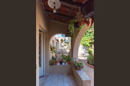 Casa à venda com 115m², 2 quartos e 3 vagasVaranda