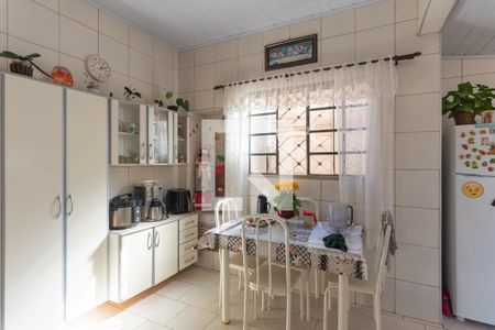 Casa à venda com 115m², 2 quartos e 3 vagasCozinha