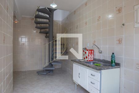 Casa para alugar com 50m², 1 quarto e sem vaga Casa para alugar com 50m², 1 quarto e sem vagaCozinha