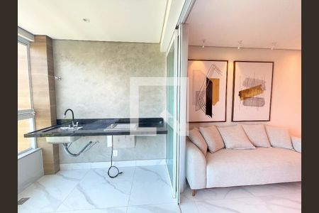 Apartamento à venda com 96m², 3 quartos e 2 vagasVaranda - Sala