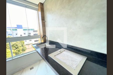 Apartamento à venda com 96m², 3 quartos e 2 vagasVaranda - Sala