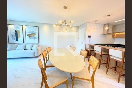 Apartamento à venda com 96m², 3 quartos e 2 vagasSala