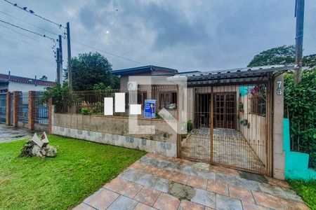 Casa à venda com 104m², 3 quartos e 3 vagas Casa à venda com 104m², 3 quartos e 3 vagasFachada da casa