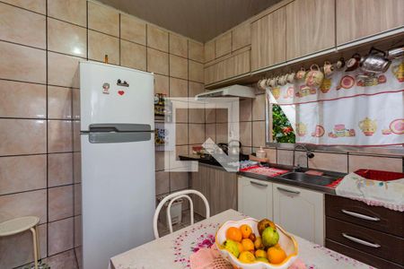 Casa à venda com 104m², 3 quartos e 3 vagas Casa à venda com 104m², 3 quartos e 3 vagasCozinha