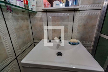 Casa à venda com 104m², 3 quartos e 3 vagas Casa à venda com 104m², 3 quartos e 3 vagasBanheiro 1