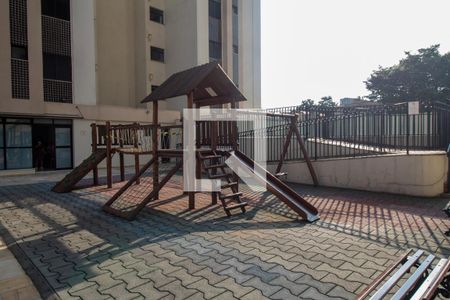 Apartamento à venda com 70m², 3 quartos e 2 vagasÁrea comum - Playground