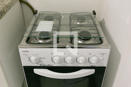 Apartamento para alugar com 32m², 1 quarto e sem vaga Apartamento para alugar com 32m², 1 quarto e sem vagaCozinha - Fogão