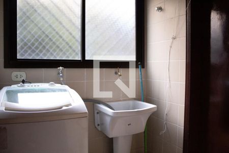 Apartamento à venda com 78m², 3 quartos e 1 vagaÁrea de Serviço