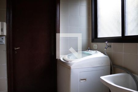 Apartamento à venda com 78m², 3 quartos e 1 vagaÁrea de Serviço