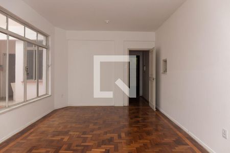 Sala de apartamento para alugar com 3 quartos, 90m² em Independência, Porto Alegre