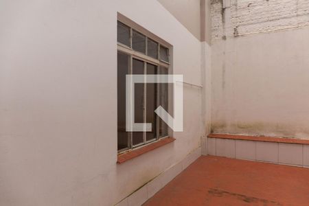 Área externa de apartamento para alugar com 3 quartos, 90m² em Independência, Porto Alegre