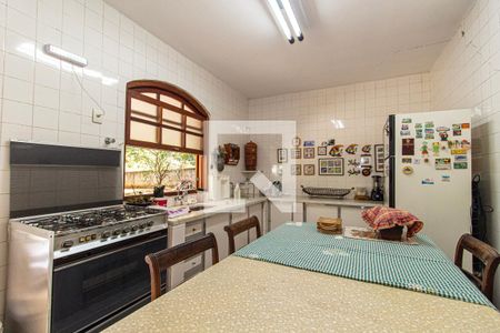 cozinha de casa à venda com 3 quartos, 232m² em Garças, Belo Horizonte