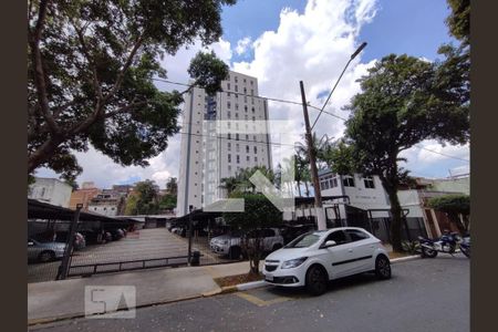 Apartamento à venda com 45m², 2 quartos e 1 vaga Apartamento à venda com 45m², 2 quartos e 1 vagaFachada