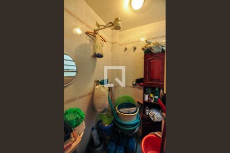 Apartamento à venda com 140m², 3 quartos e 1 vaga Apartamento à venda com 140m², 3 quartos e 1 vagaBanheiro de serviço