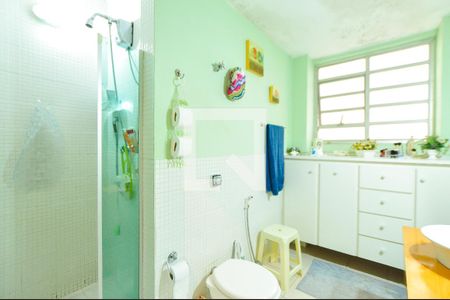 Apartamento à venda com 140m², 3 quartos e 1 vaga Apartamento à venda com 140m², 3 quartos e 1 vagaBanheiro 2