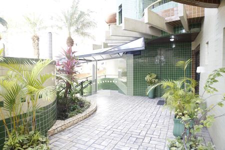 Apartamento para alugar com 69m², 2 quartos e 1 vagaÁrea comum 