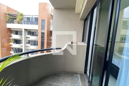 varanda do Quarto 1 de apartamento para alugar com 2 quartos, 108m² em Alphaville Industrial, Barueri